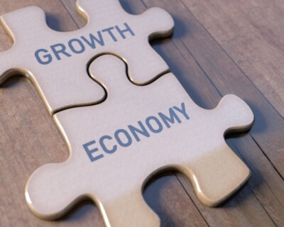 Louisiana’s Economic Landscape: Breaking Barriers to Growth